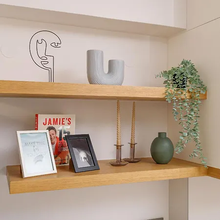 Penny's アパート ハニア